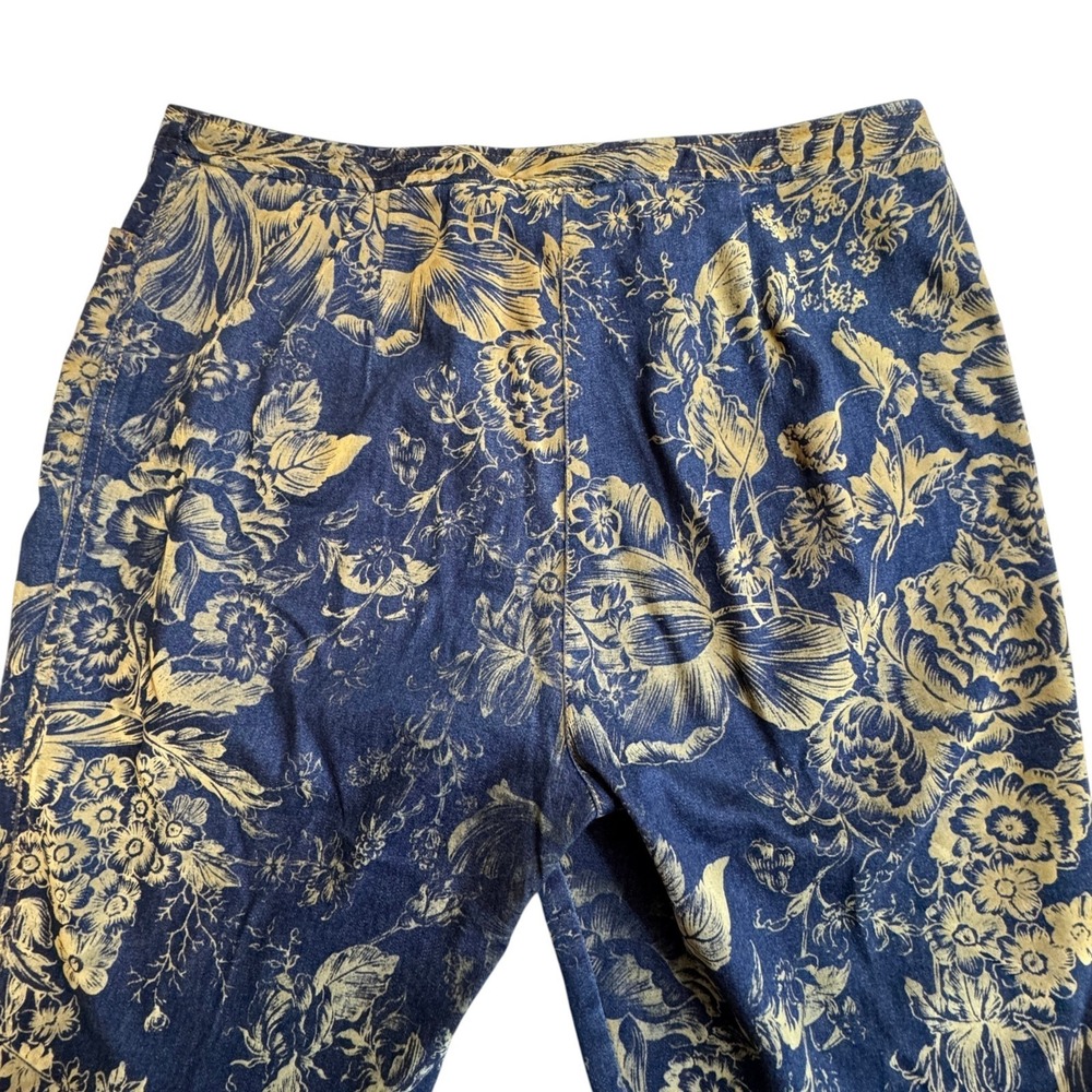Susan Bristol Jeans Womens 14 Gold Floral Flocked Velvet Denim Capri Vintage 90s - Picture 10 of 12
